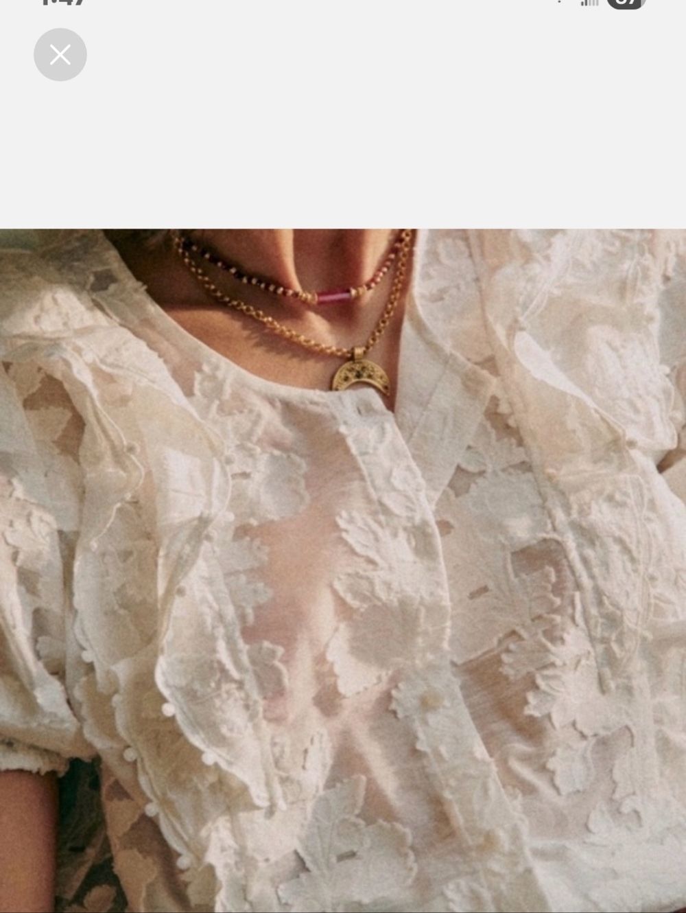 SÉZANE Jordanna Ruffle Front Raised Fabric Floral Blouse Feminine Like New Ecru